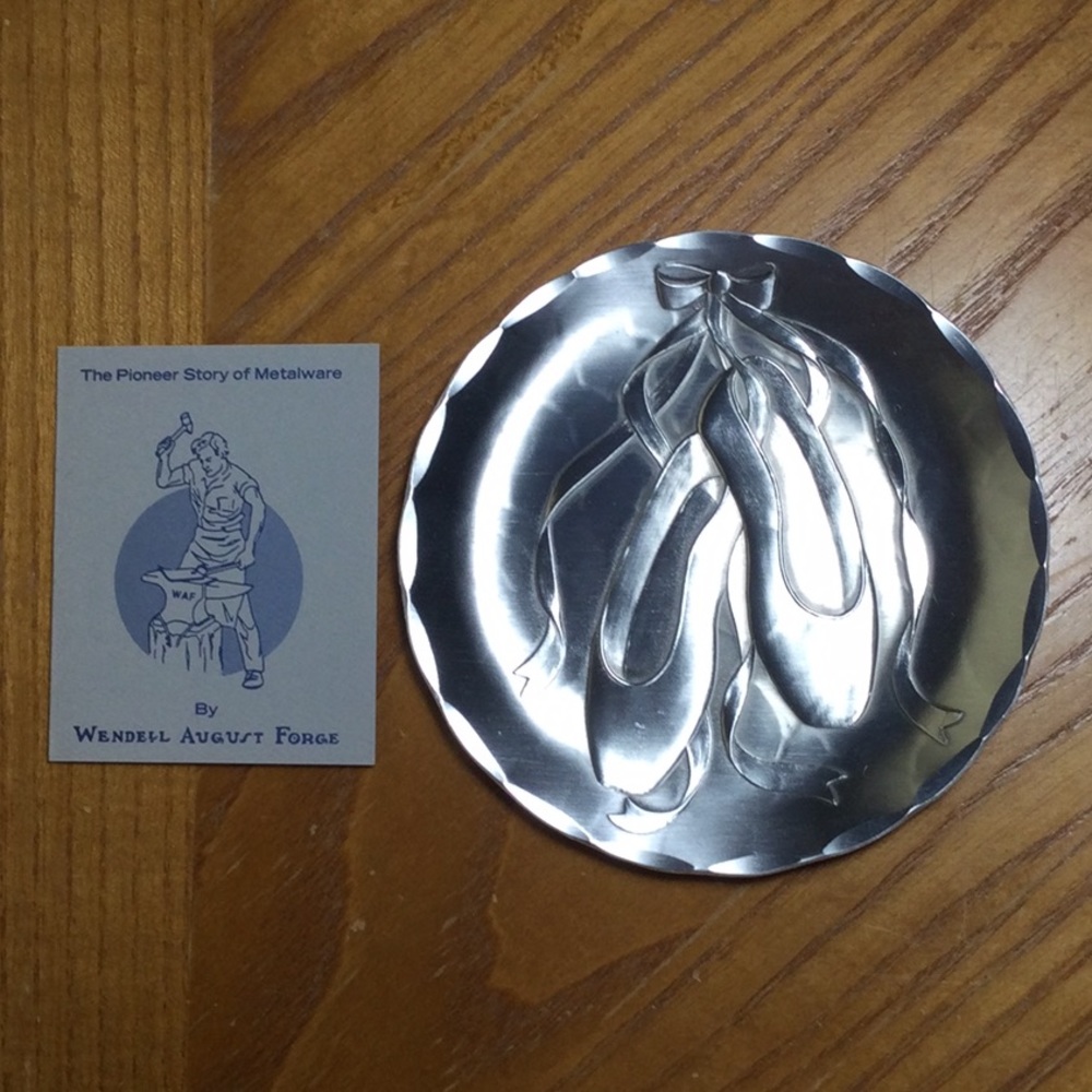 NIB Vintage Handmade Ballet/Point Coaster/Decoration - Picture 3 of 5